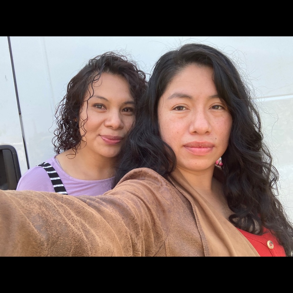 Meet your Posher, Nieves